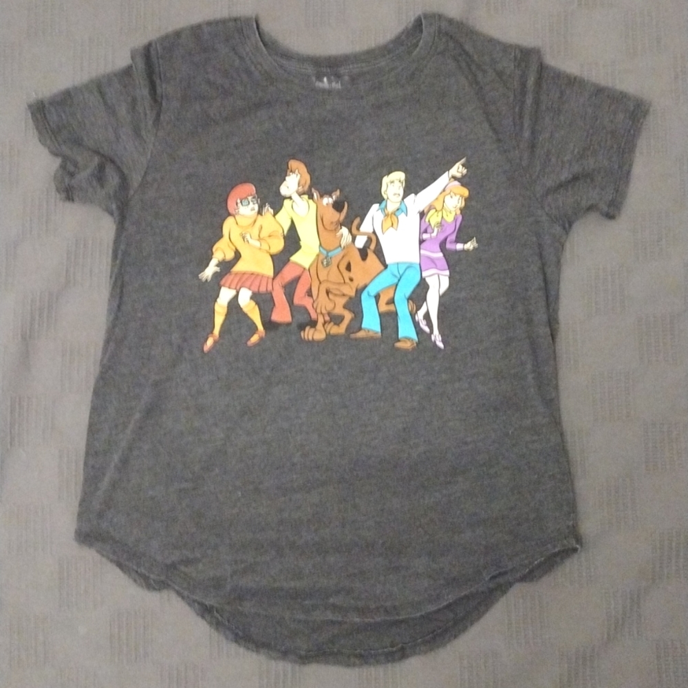 Scooby-doo and The Mystery Gang Graphic Tee